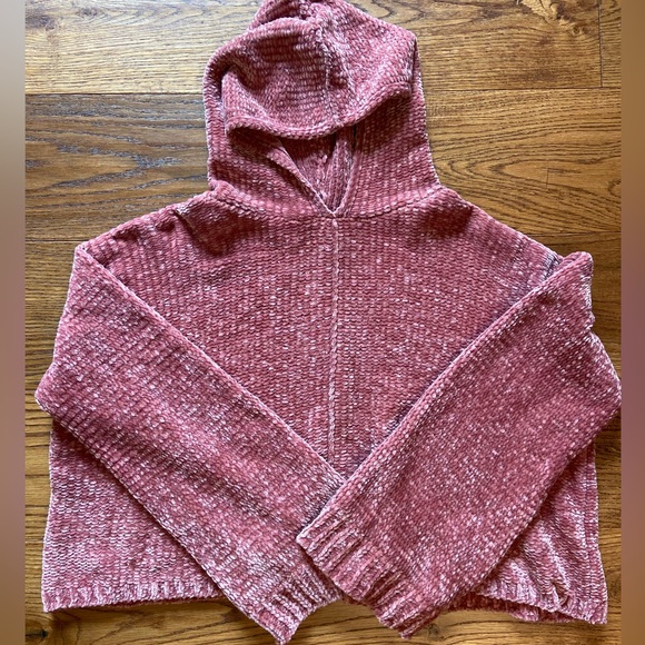 Alice + Olivia Sweaters - Alice + Olivia hooded chenille sweater, LATICIA, carnation pink, M, like new